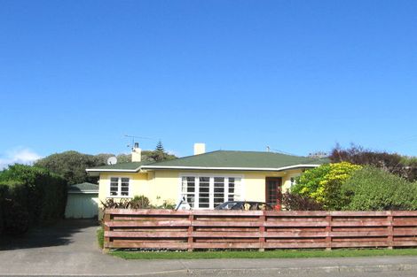 Photo of property in 34 Atmore Avenue, Otaki, 5512