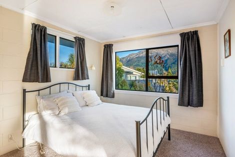 Photo of property in 95 Lakeview Terrace, Lake Hawea, 9382