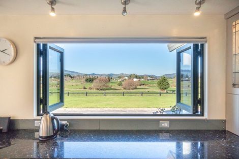 Photo of property in 658 Ashhurst Road, Ashhurst, Palmerston North, 4470
