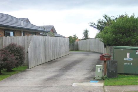 Photo of property in 3 Caltra Place, East Tamaki, Auckland, 2016