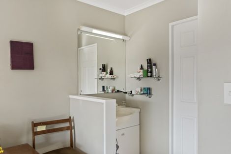 Photo of property in 8 Badminton Court, Huntington, Hamilton, 3210