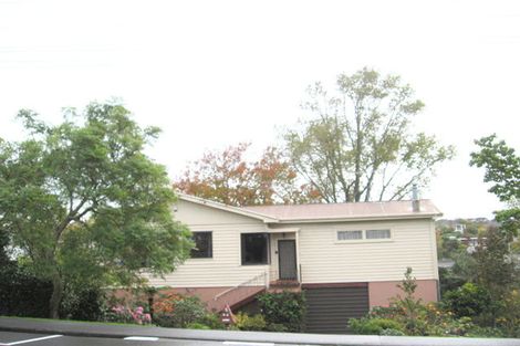 Photo of property in 46 Uxbridge Road, Mellons Bay, Auckland, 2014