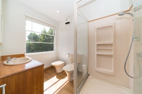 Photo of property in 14 Lincoln Terrace, Hokowhitu, Palmerston North, 4410