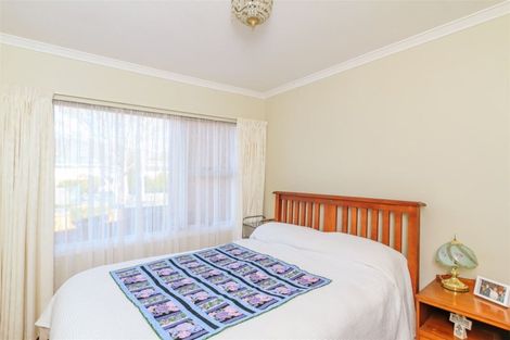 Photo of property in 10 Rosebank Avenue, Avalon, Lower Hutt, 5011