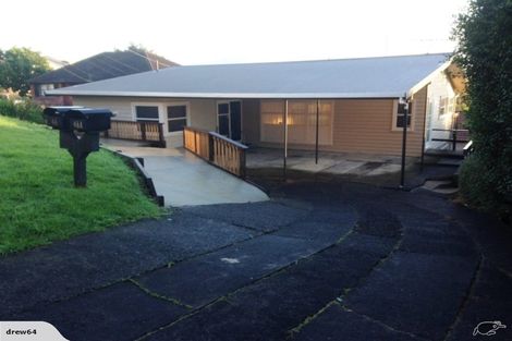 Photo of property in 46 Exmouth Road, Northcote, Auckland, 0627