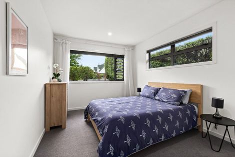 Photo of property in 8 Hikanui Drive, Havelock North, 4130