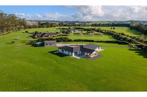 Photo of property in 129 Waitotara Drive, Waipapa, 0230