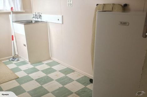 Photo of property in 8 Ruru Crescent, Heretaunga, Upper Hutt, 5018