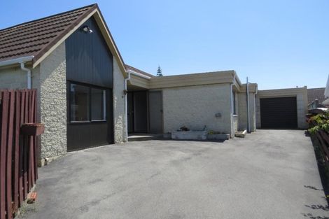 Photo of property in 25a Toru Road, Paraparaumu Beach, Paraparaumu, 5032