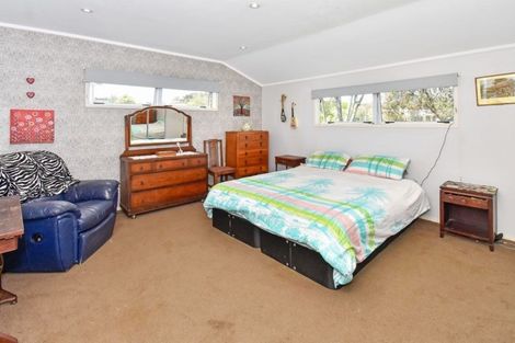 Photo of property in 15a Grande Vue Road, Hillpark, Auckland, 2102