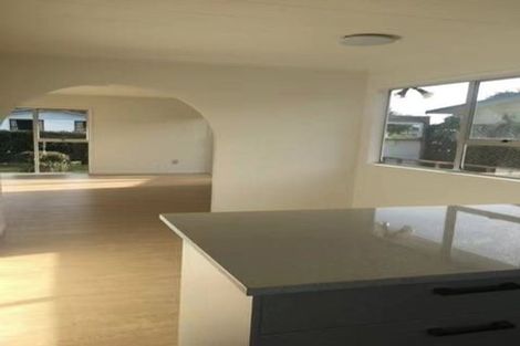 Photo of property in 22 Blanche Way, Half Moon Bay, Auckland, 2012
