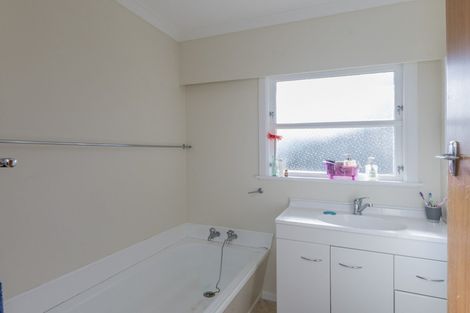 Photo of property in 43 Parsons Avenue, Levin, 5510