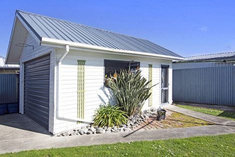 Photo of property in 9 Wharepapa Grove, Motueka, 7120