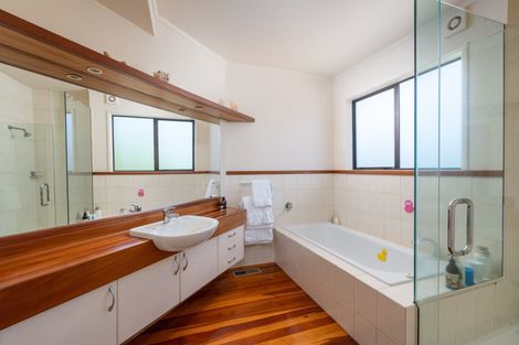 Photo of property in 27 Kurupae Road, Hilltop, Taupo, 3330