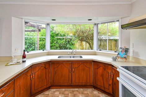 Photo of property in 1/55 Scenic Drive, Hillpark, Auckland, 2102