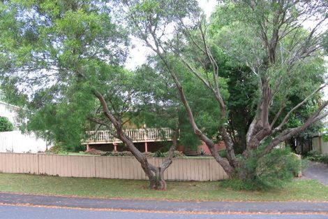 Photo of property in 16 Longreach Drive, Sunnyvale, Auckland, 0612