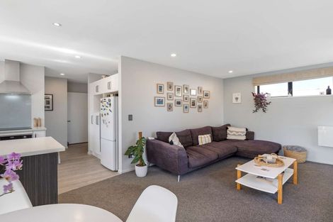 Photo of property in 2/96 Palmers Road, New Brighton, Christchurch, 8083