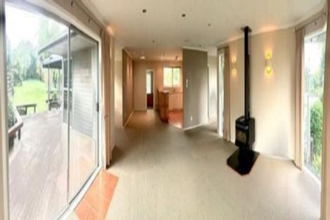 Photo of property in 11 Hutchinsons Road, Bucklands Beach, Auckland, 2014