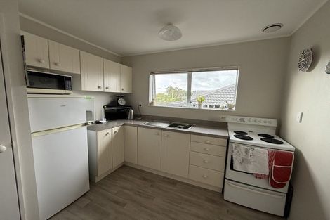Photo of property in 130m Lakeside Drive, Orewa, 0931