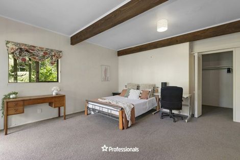 Photo of property in 2 Lady Bell Grove, Lowry Bay, Lower Hutt, 5013