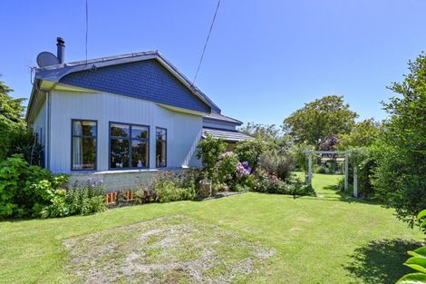 Photo of property in 736 Te Aute Road, Pakipaki, Hastings, 4172