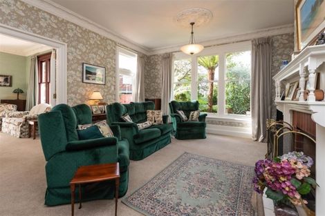 Photo of property in Chilcombe Homestead, 4 Medbury Terrace, Fendalton, Christchurch, 8041