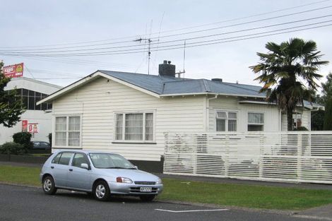 Photo of property in 1c Livingstone Avenue, Nawton, Hamilton, 3200