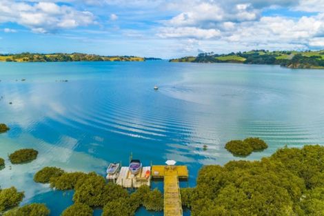 Photo of property in 410 Pukapuka Road, Pohuehue, Warkworth, 0983