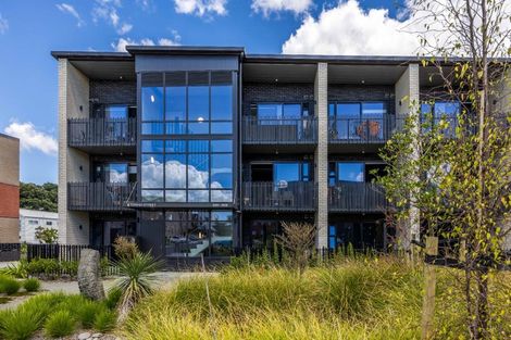 Photo of property in 201/2 Torino Street, Point England, Auckland, 1072