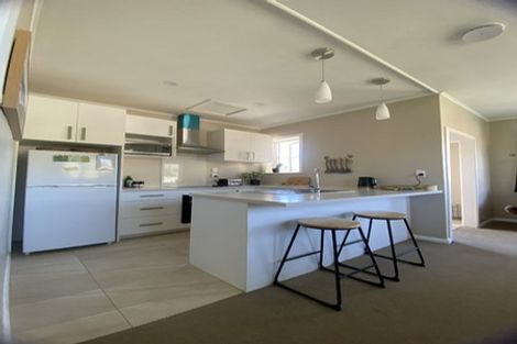 Photo of property in 22 Piko Crescent, Riccarton, Christchurch, 8041