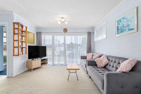 Photo of property in 44 Macdonald Road, Glenview, Hamilton, 3206