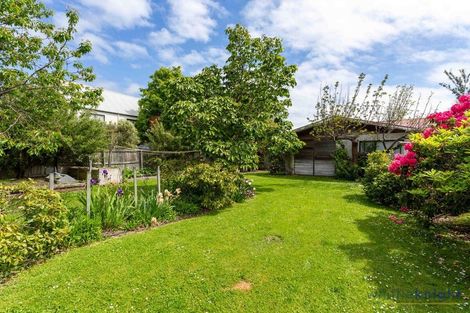 Photo of property in 64 Matipo Street, Riccarton, Christchurch, 8041