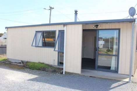 Photo of property in 18 Johnson Street, Milton, 9220