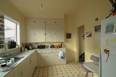 Photo of property in 2/31 Tahi Street, Miramar, Wellington, 6022