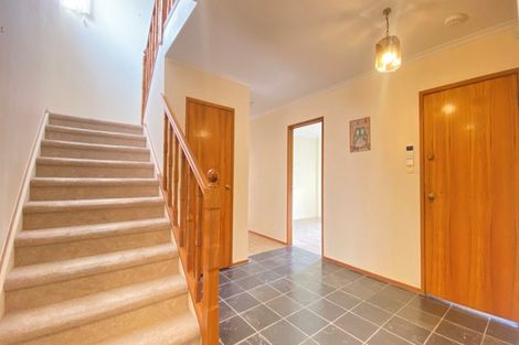 Photo of property in 12 Bragato Place, Chatswood, Auckland, 0626