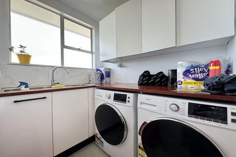 Photo of property in 8 Erris Street, Johnsonville, Wellington, 6037