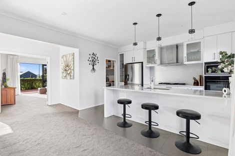 Photo of property in 54 Norfolk Drive, Cambridge, 3434