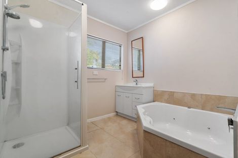 Photo of property in 77 Carnoustie Drive, Wattle Downs, Auckland, 2103