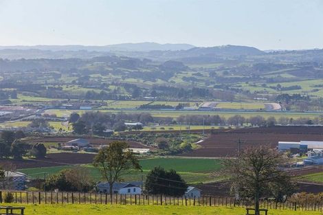 Photo of property in 27 Raki Street, Pukekohe, 2120