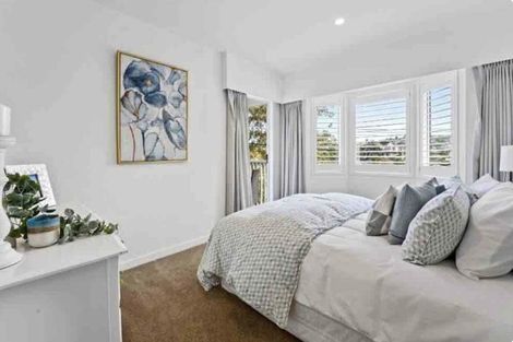 Photo of property in 24 Otakau Road, Milford, Auckland, 0620