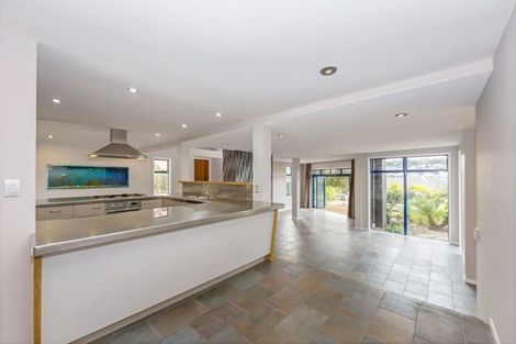 Photo of property in 26 Javelin Close, Gulf Harbour, Whangaparaoa, 0930