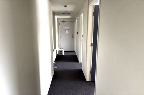 Photo of property in 240 Taranaki Street, Mount Cook, Wellington, 6011