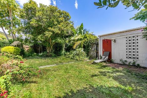 Photo of property in 5 Mount Albert Road, Mount Albert, Auckland, 1025