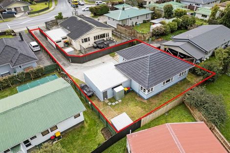 Photo of property in 111a Clevedon Road, Papakura, 2110