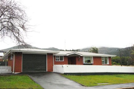Photo of property in 31 Blackman Avenue, Sawyers Bay, Port Chalmers, 9023