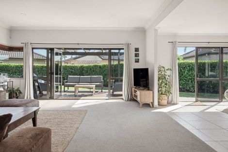 Photo of property in 20 Ohope Place, Papamoa Beach, Papamoa, 3118