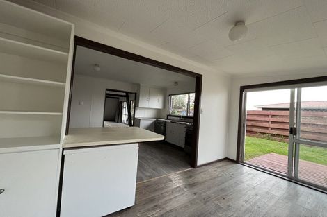Photo of property in 55 Manu Crescent, Upper Vogeltown, New Plymouth, 4310