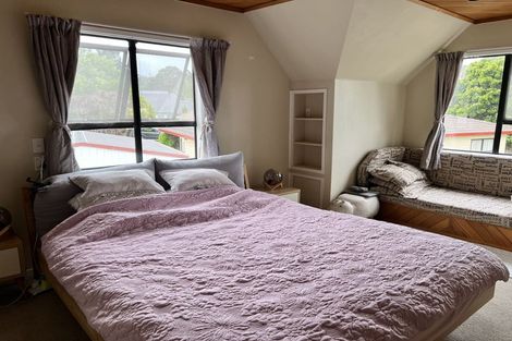 Photo of property in 54 Redlands Grove, Swanson, Auckland, 0612