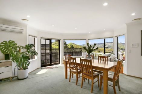 Photo of property in 145 Westchester Drive, Churton Park, Wellington, 6037