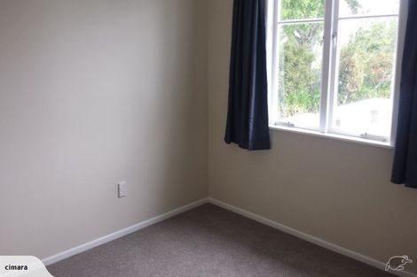 Photo of property in 10 Renata Crescent, Te Atatu Peninsula, Auckland, 0610